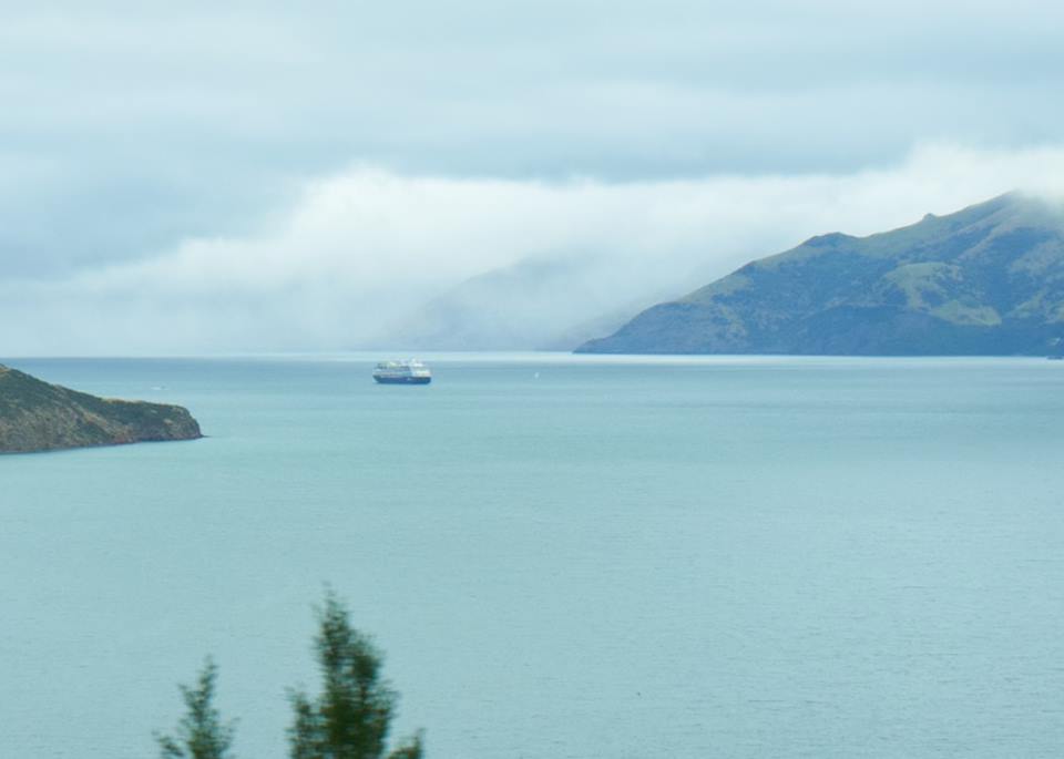 <h2>2016 Australasia Golf Cruise</h2>16 Nights from Sydney to Tasmania & Auckland on <i>Azamara Quest</i> | 6 Rounds | January 15-31